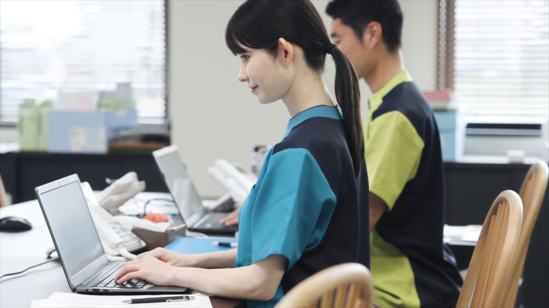 東京連絡事務所